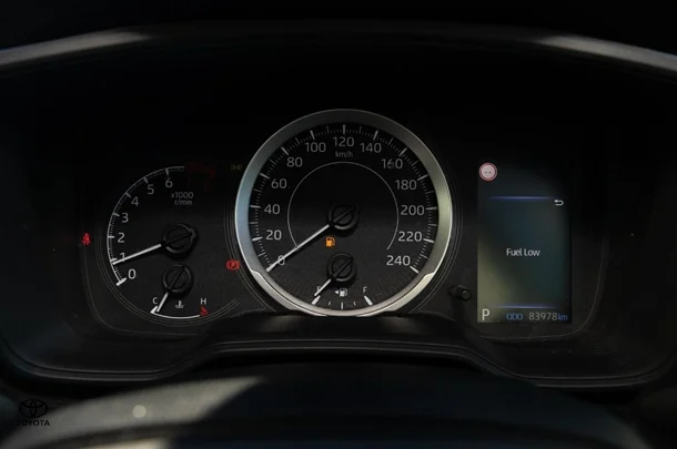 2021 Toyota Corolla Ascent Sport image 13