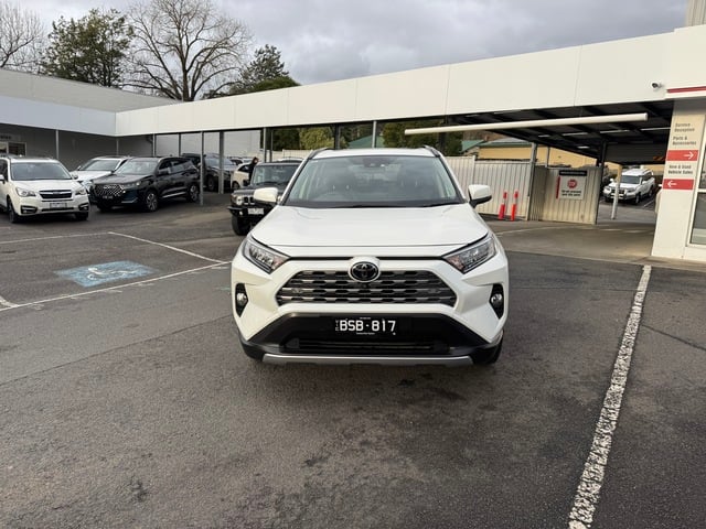 2021 Toyota RAV4 Cruiser 2WD image 2