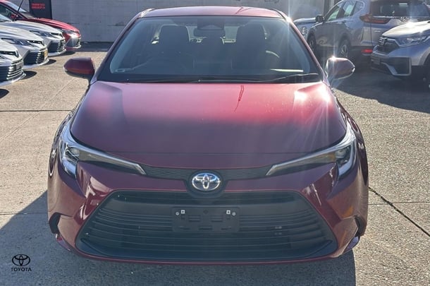 2023 Toyota Corolla Sedan Hybrid Ascent Sport image 2