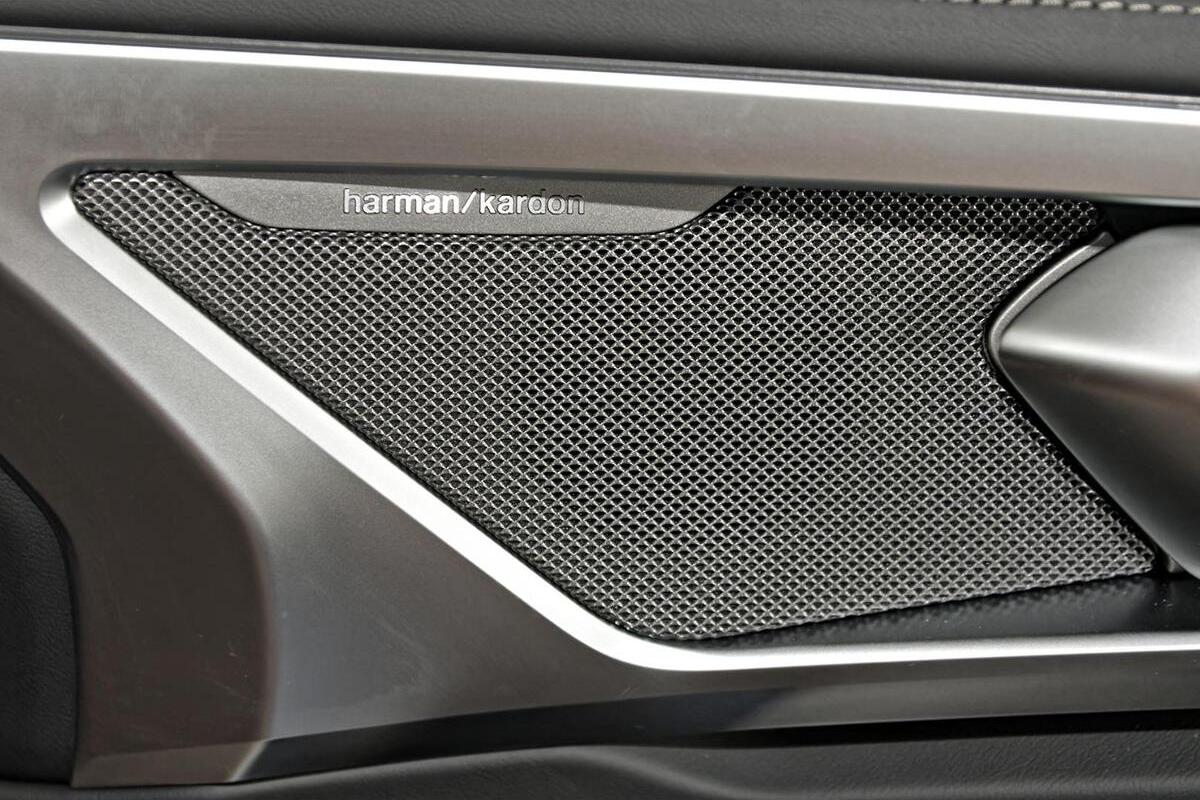 2025 BMW 8 Series 840i M Sport G16 LCI Auto image 13