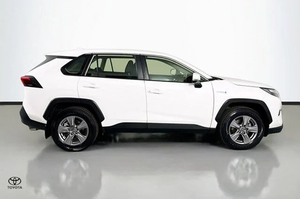 2023 Toyota Rav4 Hybrid GX image 11