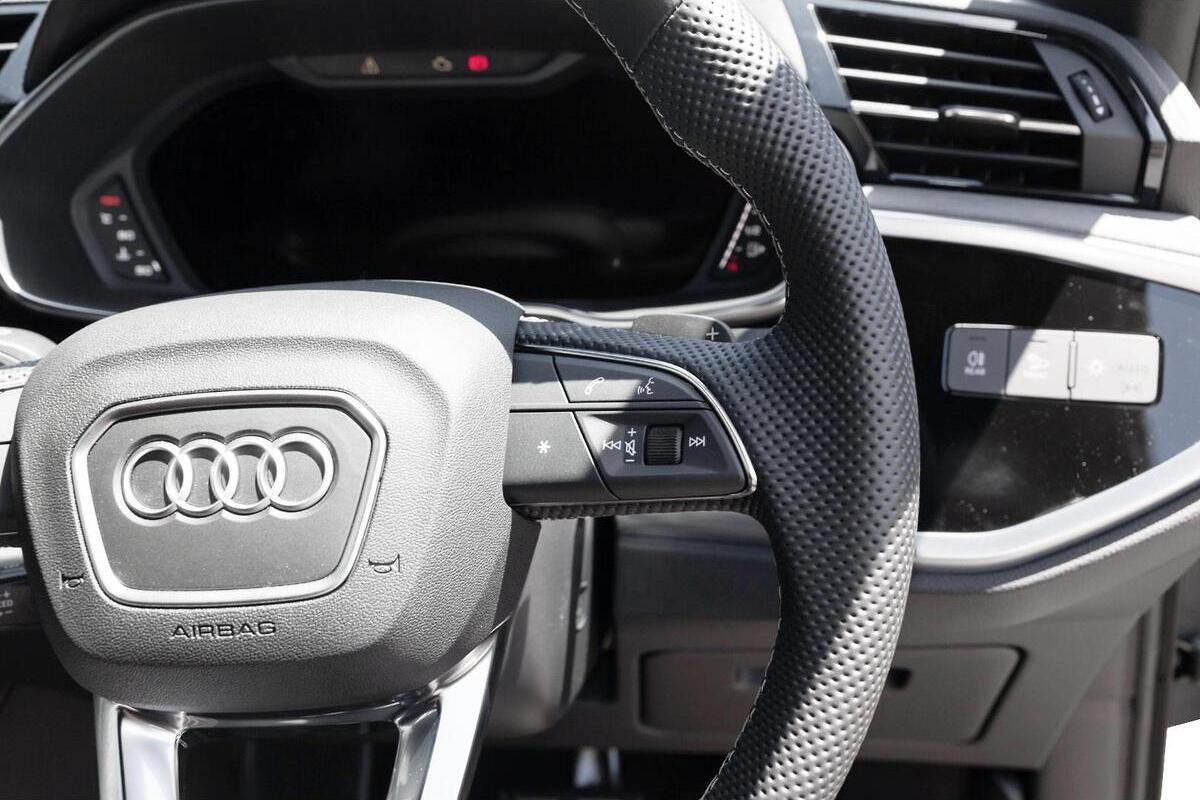 2025 Audi Q3 40 TFSI S Line Auto quattro MY25 image 14