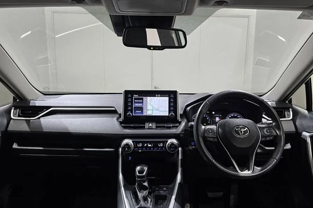 2019 Toyota RAV4 GXL-2WD image 12