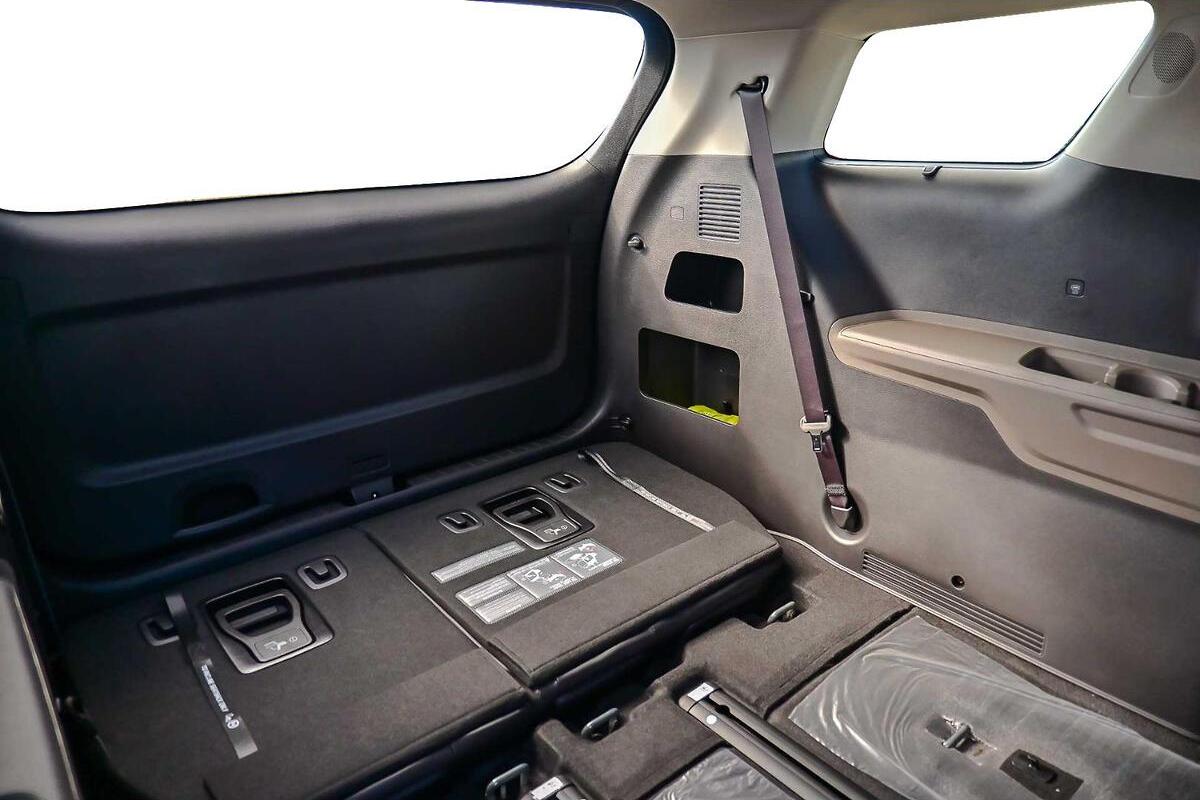 2024 Kia Carnival GT-Line Auto MY25 image 11