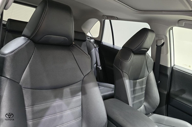 2024 Toyota RAV4 Hybrid Cruiser-AWD image 29