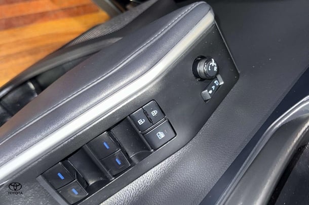 2021 Toyota Kluger Hybrid GX AWD image 16