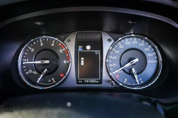 2021 Toyota Hilux 4x4 SR5 image 21