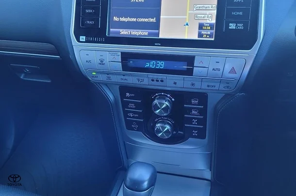 2019 Toyota Prado Kakadu image 10