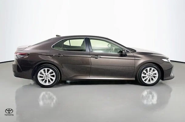 2023 Toyota Camry Hybrid Ascent image 10
