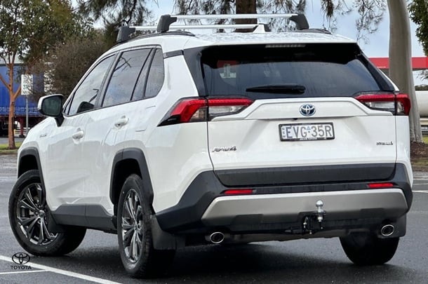 2022 Toyota RAV4 HYBRID GXL AWD image 5