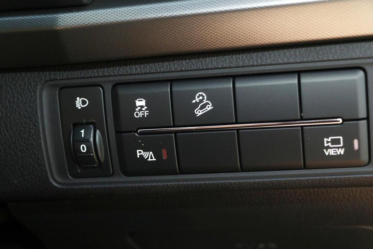 2024 SsangYong Musso Ultimate XLV Auto 4x4 MY24 image 16