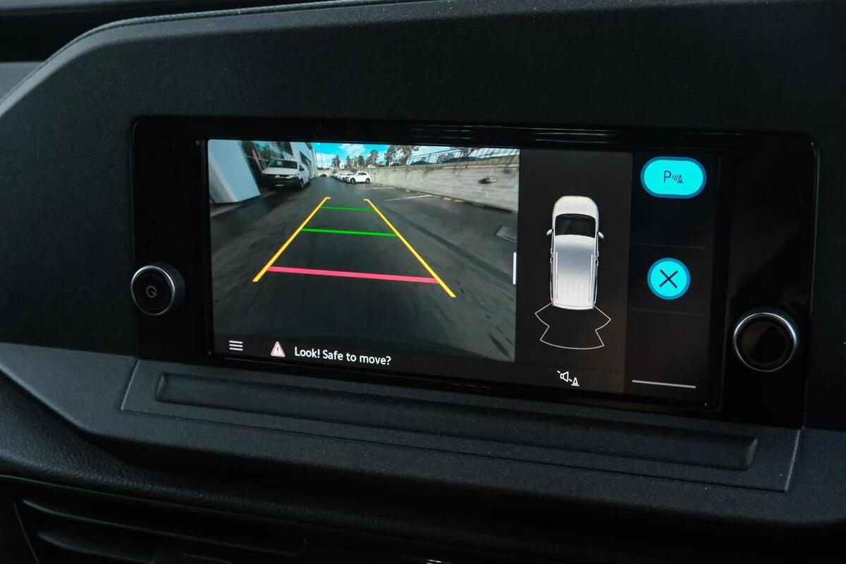 2024 Volkswagen Caddy TDI320 5 SWB Auto MY24 image 13