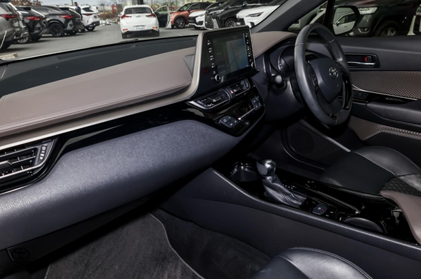 2022 Toyota CH-R Koba 2WD image 9