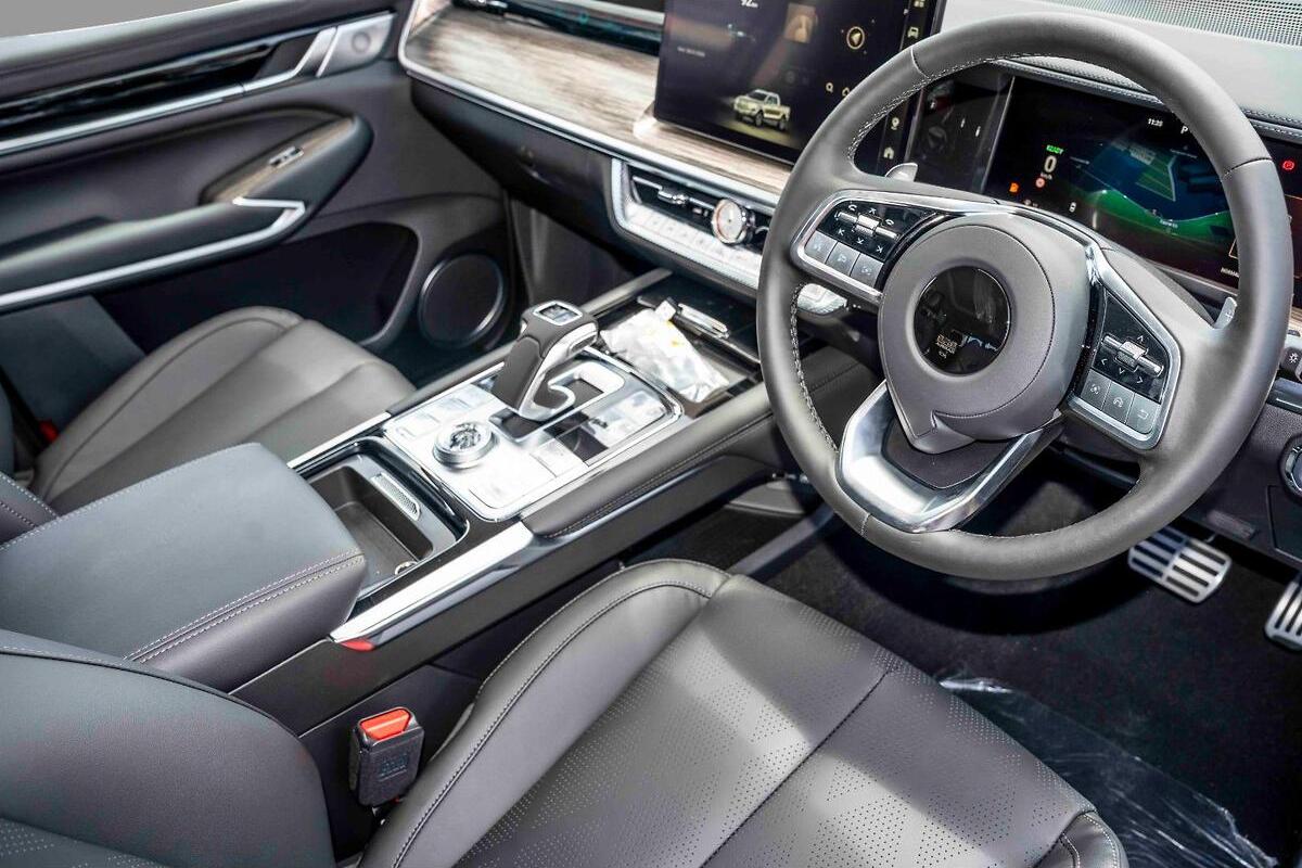 2025 GWM Cannon Alpha Ultra Hybrid Auto 4WD Dual Cab image 7