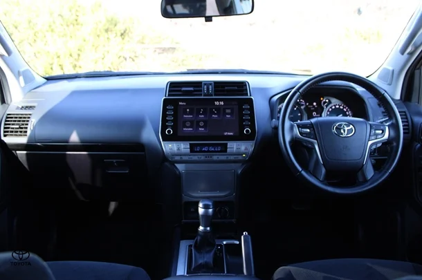 2022 Toyota Prado GXL image 19