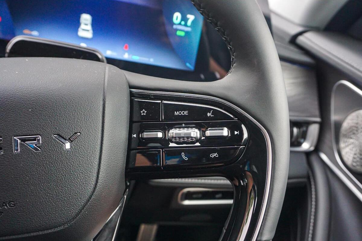 2025 Chery Tiggo 8 Pro Max Elite Auto MY24 image 16