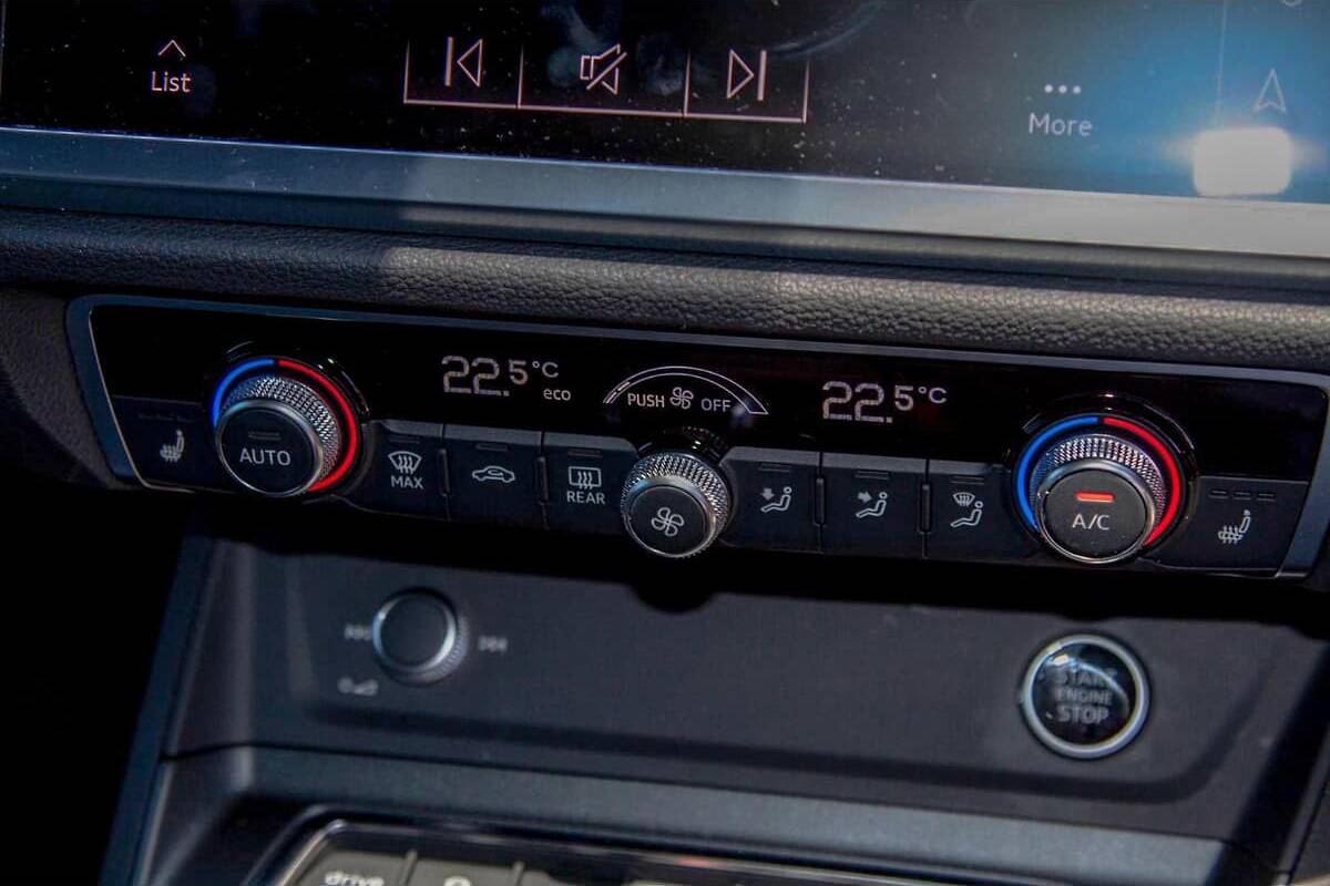 2025 Audi Q3 40 TFSI S Line Auto quattro MY25 image 13