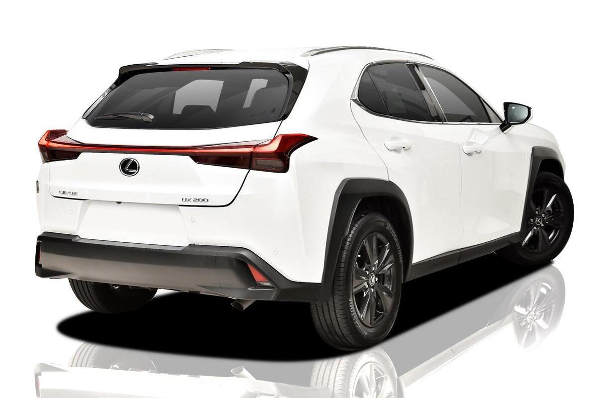 2024 Lexus UX UX200 Luxury Auto 2WD image 4