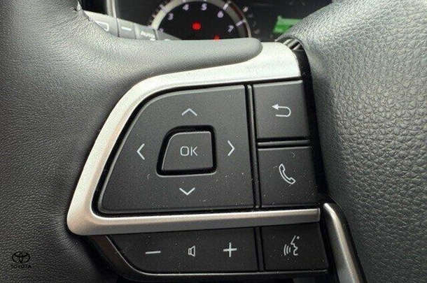 2023 Toyota KLUGER GXL AWD image 21