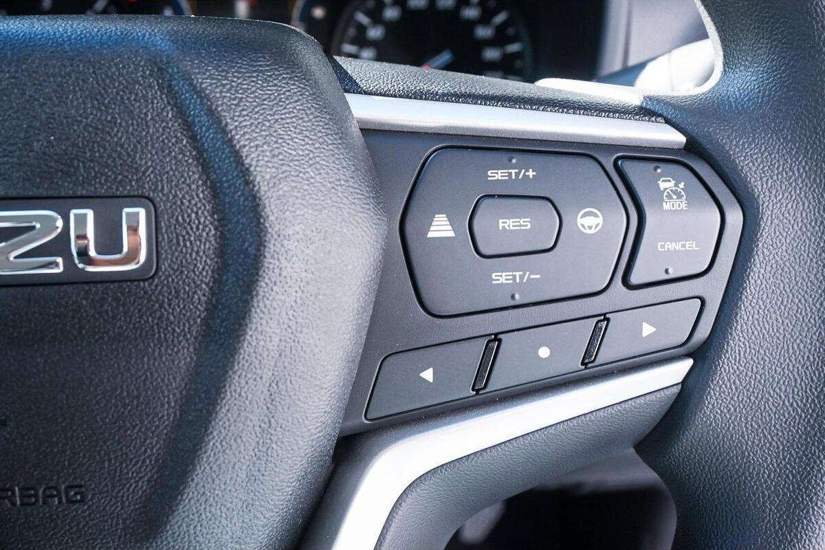 2024 Isuzu MU-X LS-M Auto 4x2 MY24 image 13