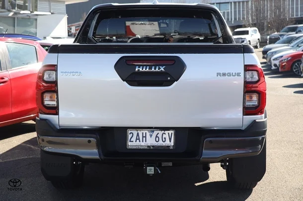 2024 Toyota Hilux Rogue image 5
