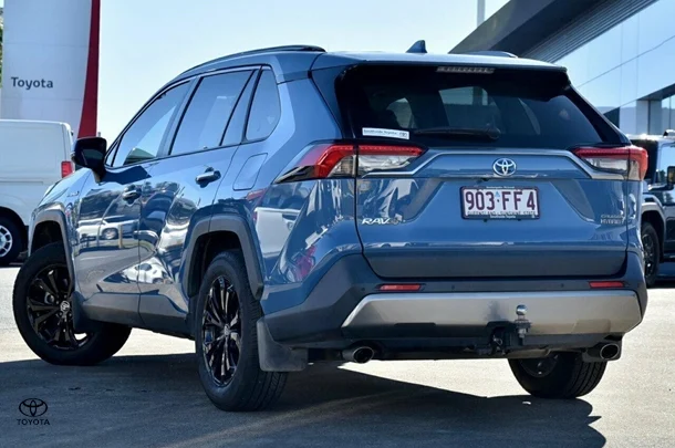2022 Toyota RAV4 Hybrid Cruiser-AWD image 3