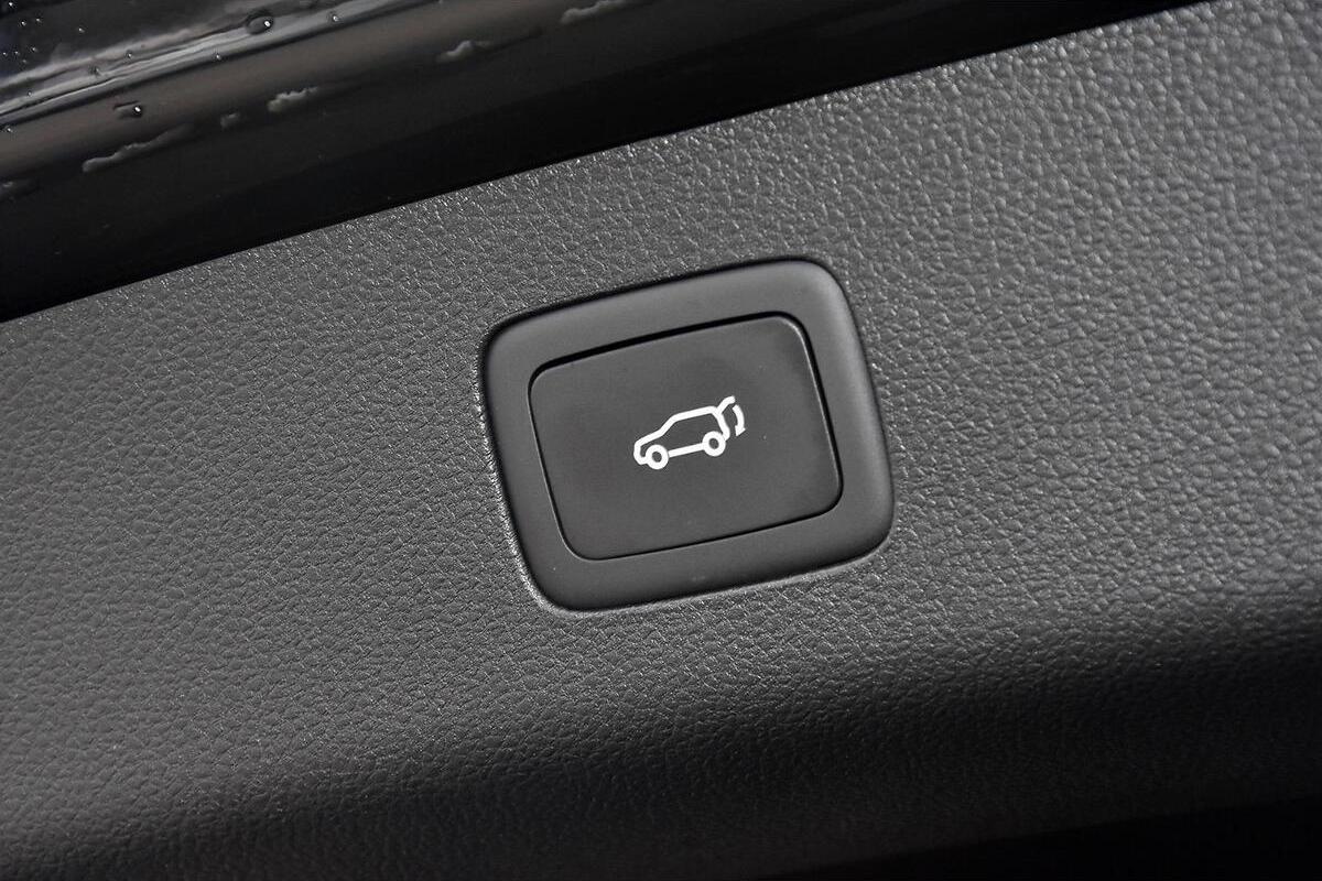 2024 MG HS Excite Auto FWD MY24 image 13