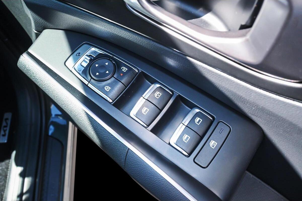 2024 Kia Sorento S Auto AWD MY25 image 17