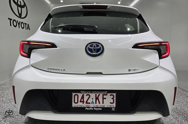 2024 Toyota Corolla Ascent Sport image 3