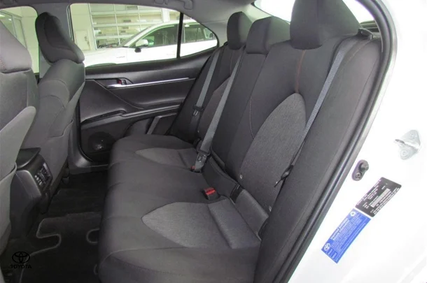 2021 Toyota Camry Hybrid Ascent image 19