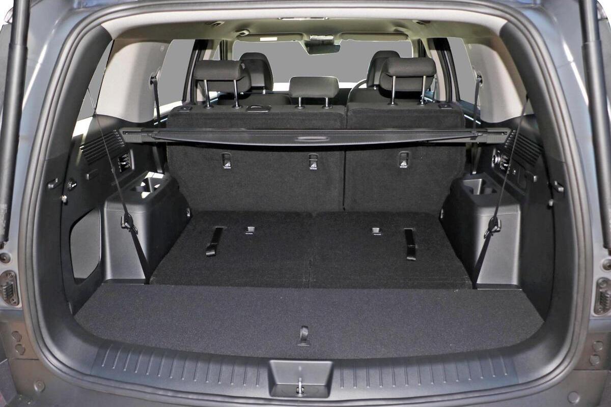 2025 Hyundai Santa Fe Hybrid Auto AWD MY25 image 10