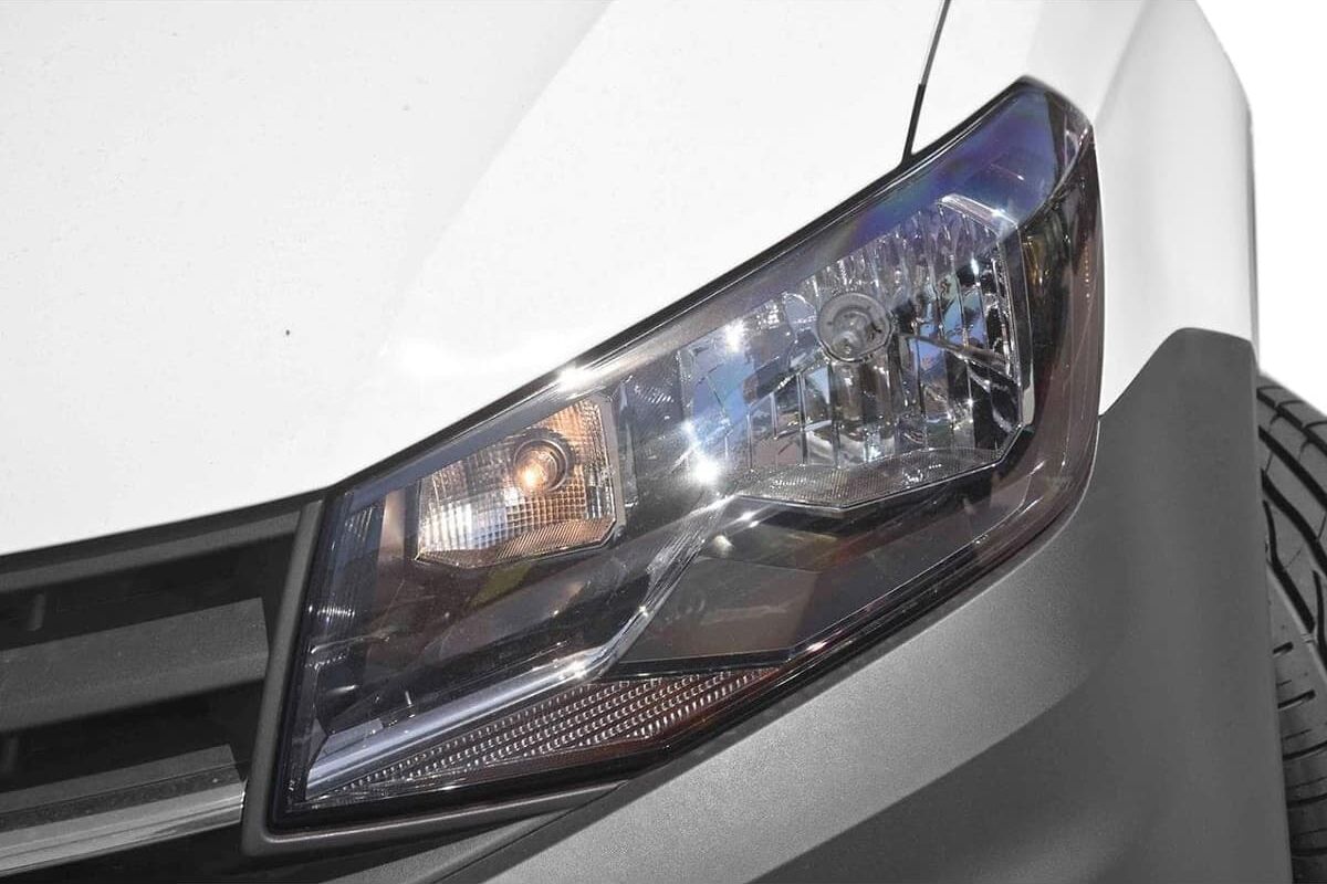 2024 Volkswagen Caddy TSI220 5 Maxi Manual MY24 image 6