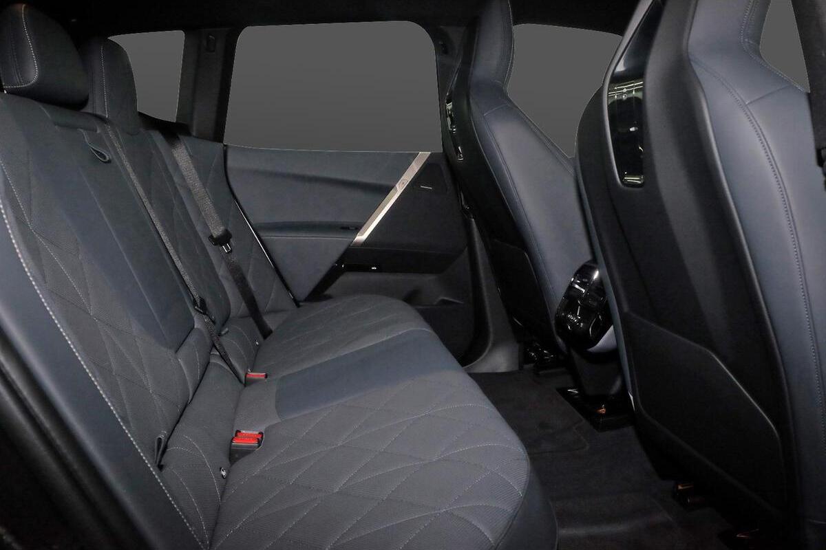 2024 BMW iX xDrive50 Sport I20 Auto AWD image 8