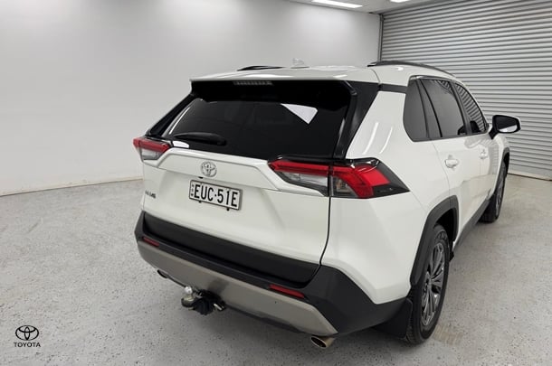 2022 Toyota RAV4 GXL-2WD image 4