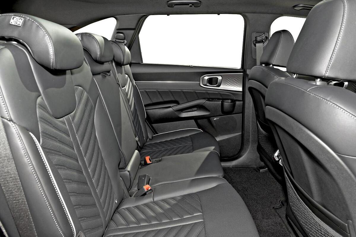 2024 Kia Sorento HEV GT-Line Auto AWD MY25 image 8