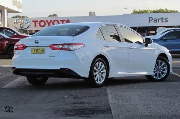2019 Toyota Camry Hybrid Ascent image 4