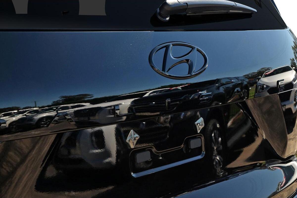 2025 Hyundai Palisade Calligraphy Black Ink Auto AWD MY25 image 9