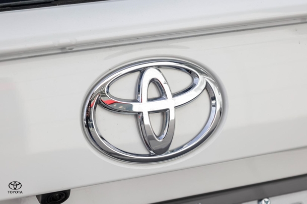 2020 Toyota RAV4 GX-2WD image 21