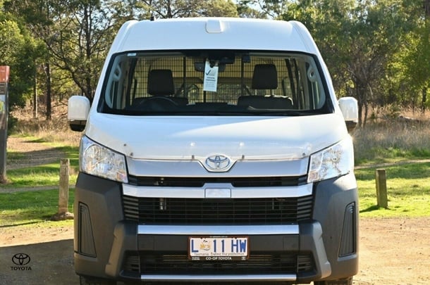2023 Toyota Hiace SLWB image 2
