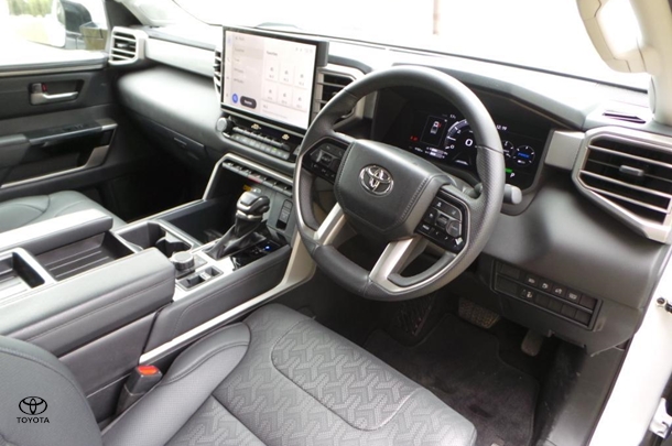 2024 Toyota Tundra Limited image 8