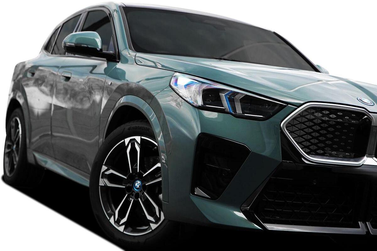 2025 BMW iX2 eDrive20 M Sport U10 Auto image 12