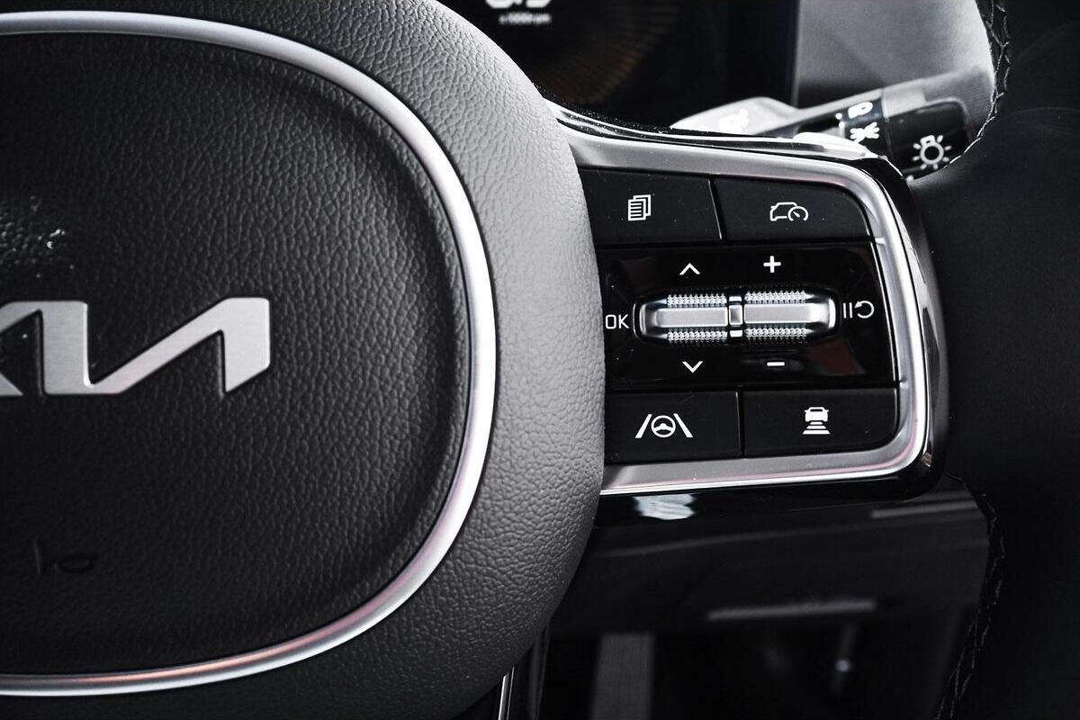 2024 Kia Sorento Sport+ Auto MY25 image 13