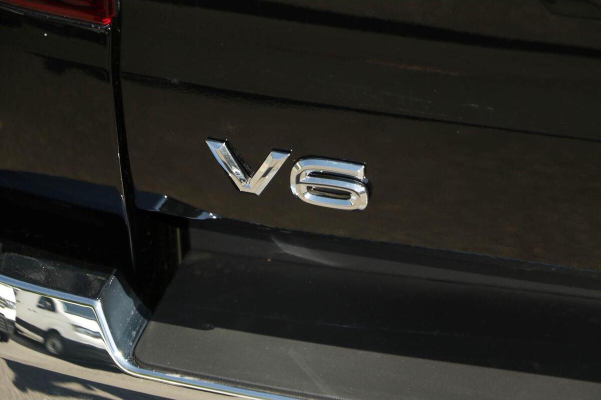 2024 Volkswagen Amarok TDI600 Style NF Auto 4MOTION Perm MY24 Dual Cab image 10