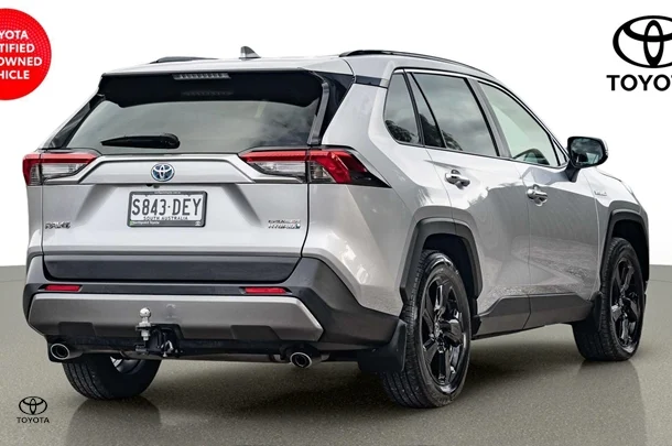 2021 Toyota RAV4 HYBRID Cruiser 2WD image 7