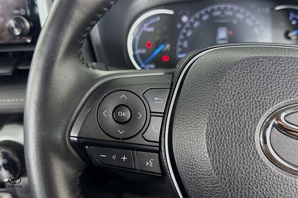 2023 Toyota Rav4 Hybrid GX image 17