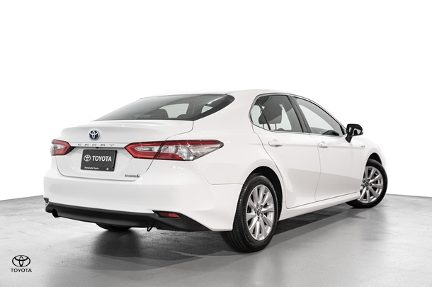 2019 Toyota Camry Hybrid Ascent image 10