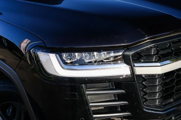 2023 Toyota Landcruiser GR-S image 13