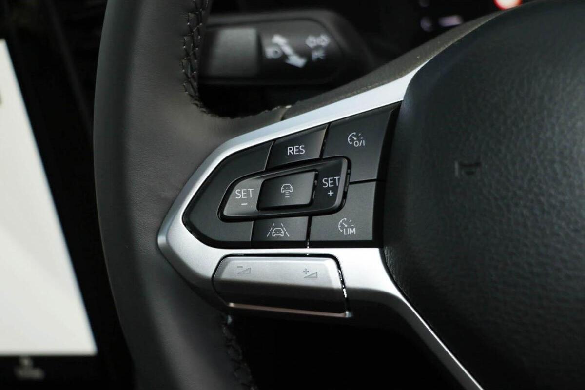 2024 Volkswagen Amarok TDI500 Life NF Auto 4MOT MY24 Dual Cab image 16