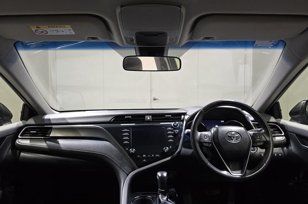 2020 Toyota Camry Hybrid Ascent Sport image 11