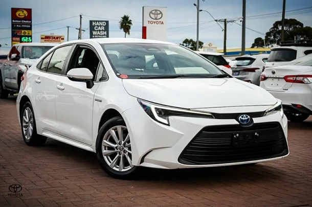 2024 Toyota Corolla Sedan Hybrid Ascent Sport image 1
